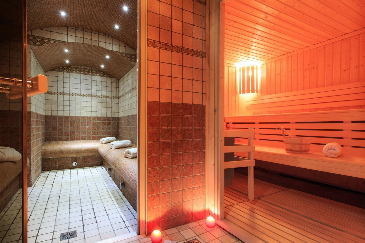 Hotel Club Blanche Neige Куршевель Экстерьер фото